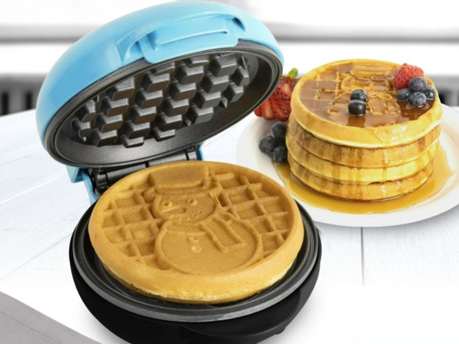 Nostalgia Mini Waffle Maker Snowman