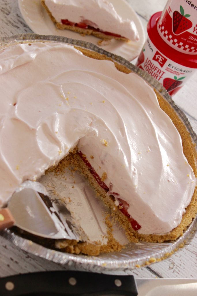 yogurt pie