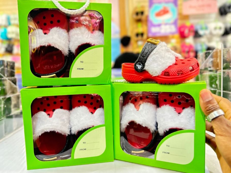 Crocs Infant Classic Lined Santa Clog