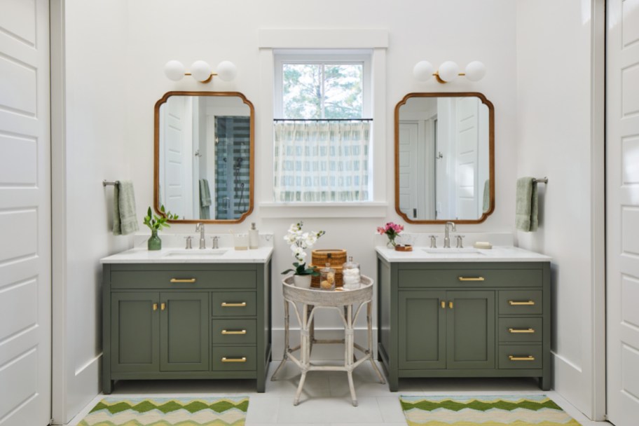 The Master Bathroom HGTV 2025 Dream house