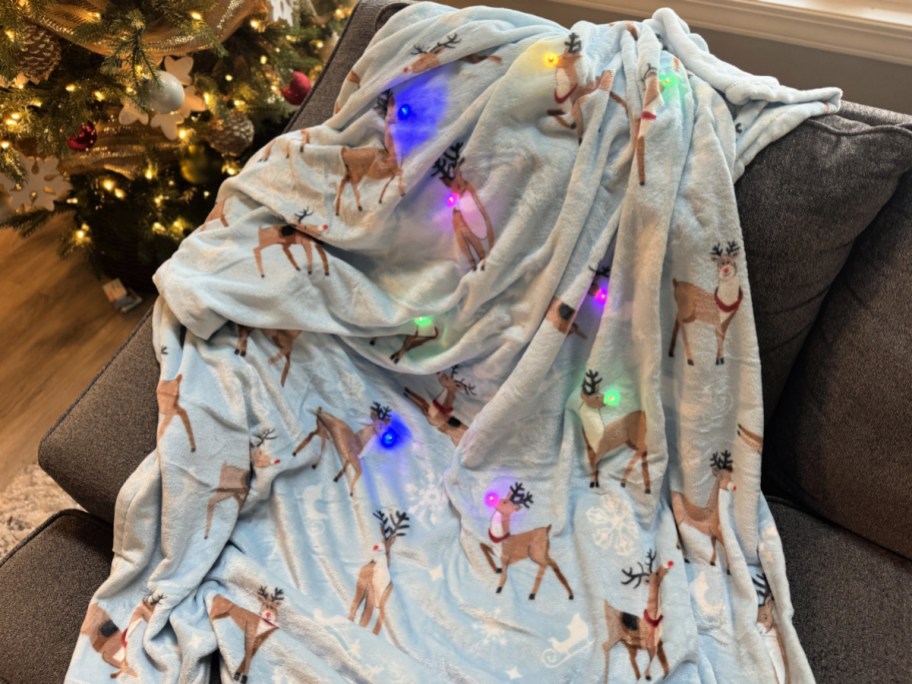 Reindeer led christmas blanket