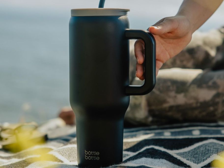 A black Bottle Bottle Tumbler