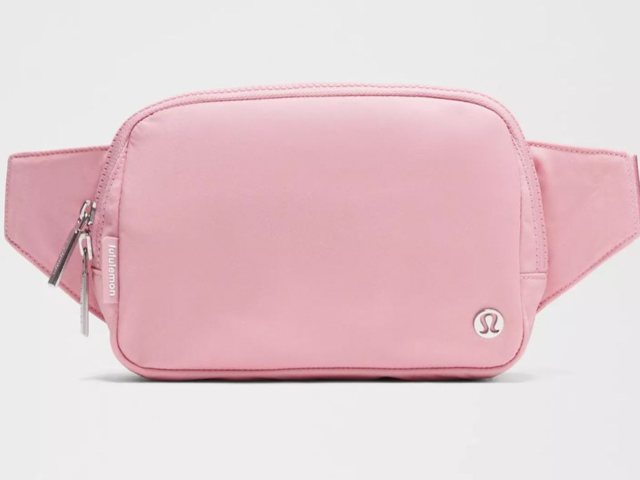 lululemon Everywhere Belt Bag Large 2L in Pink