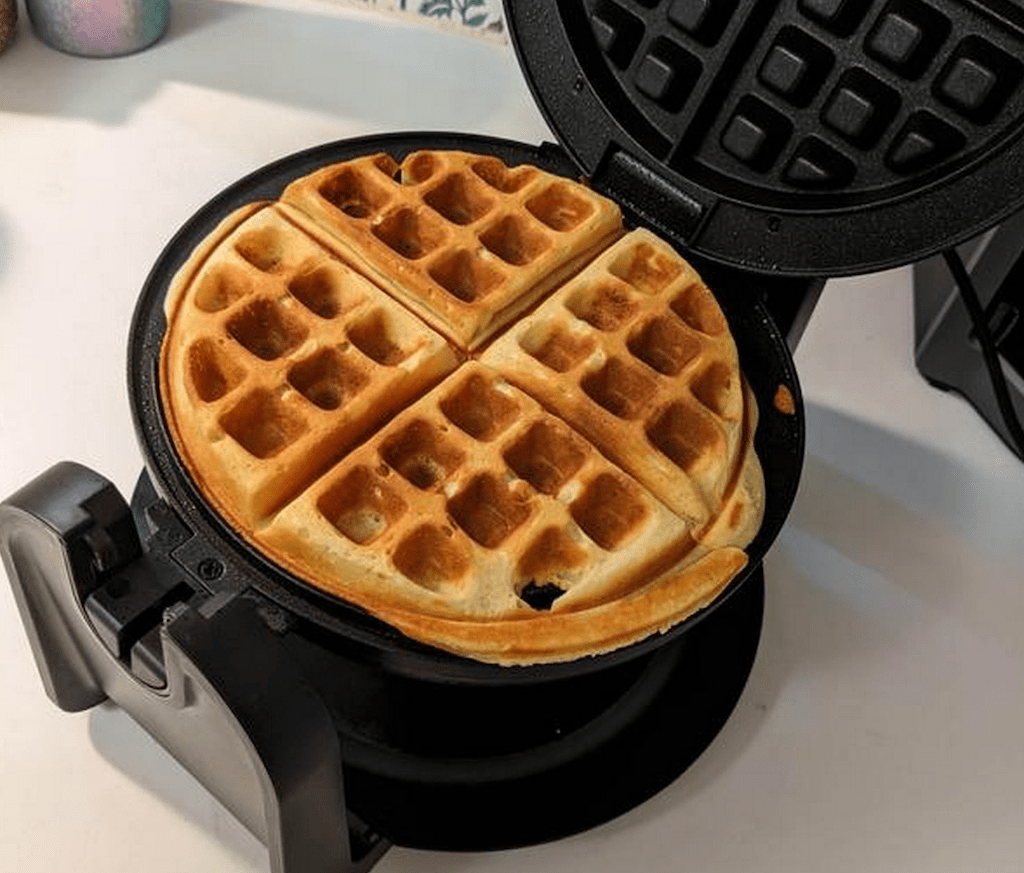 belgian waffle maker 