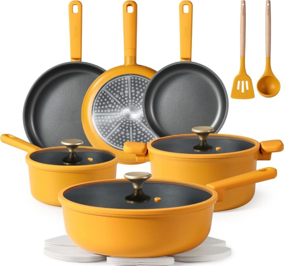 16-piece cookware set in lemon drop, stock image