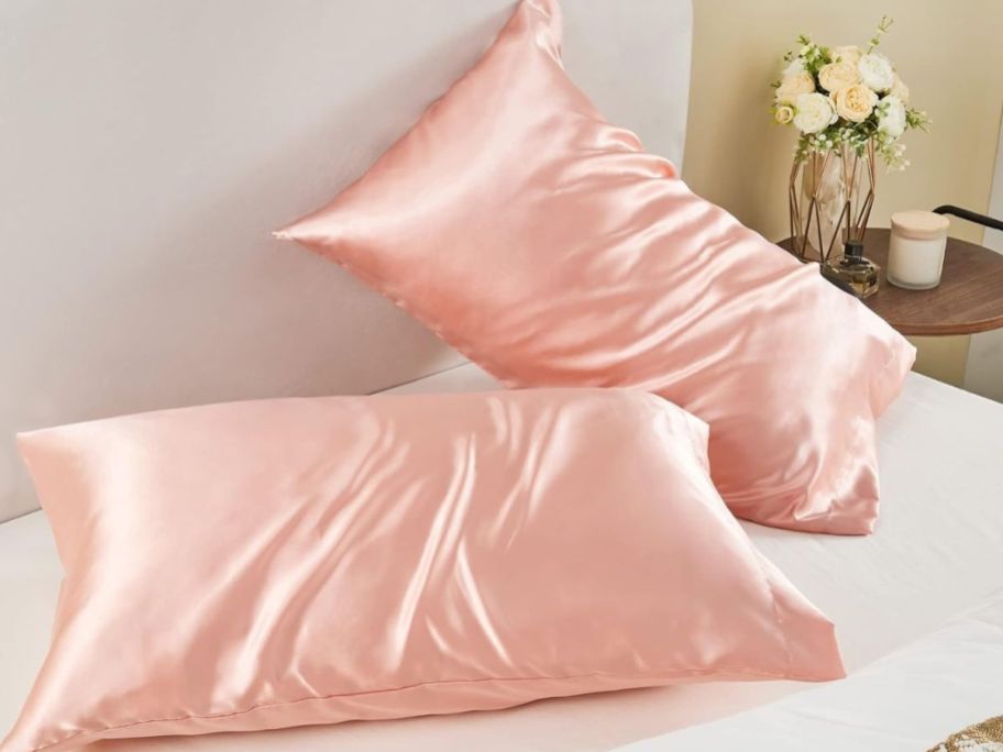 two pink Bedelite Satin Pillowcase (2)