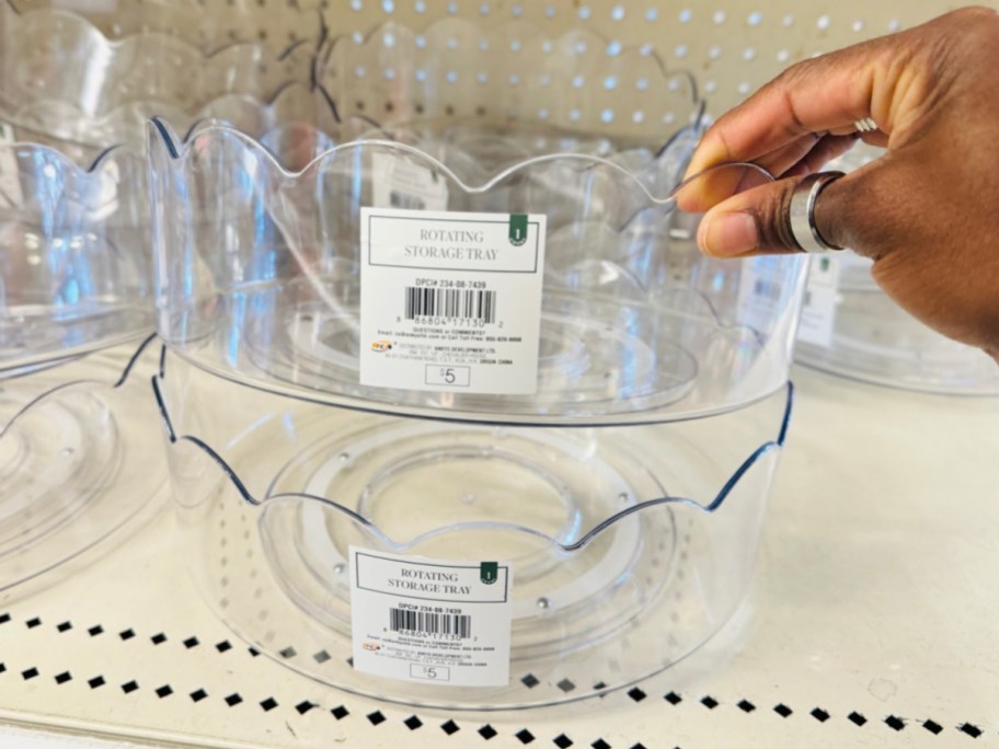 Rotating storage trays