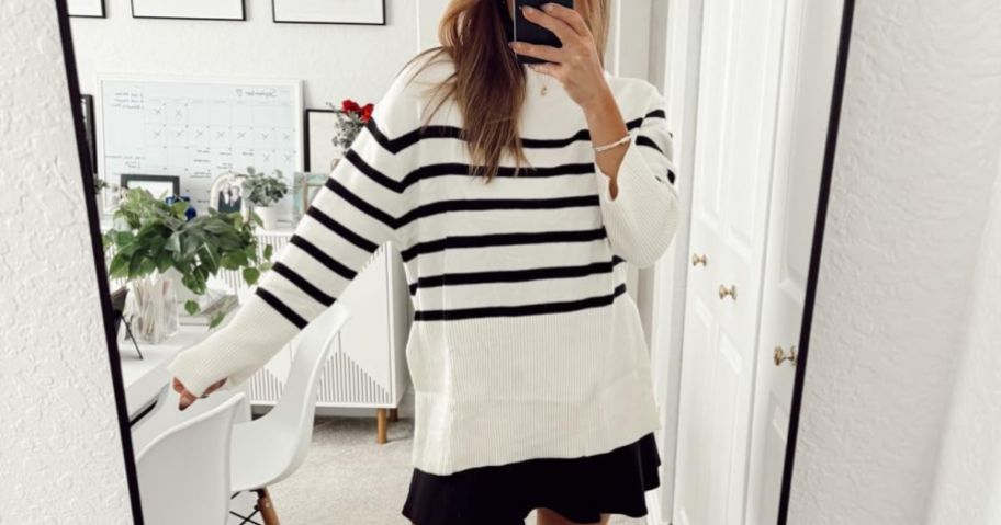 woman wearing ZESICA Women's Striped Crew Neck Side Slit Sweater