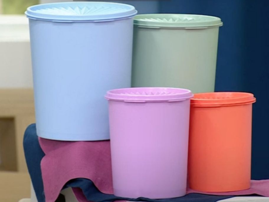 Tupperware 8-piece Heritage Tall Canister Set