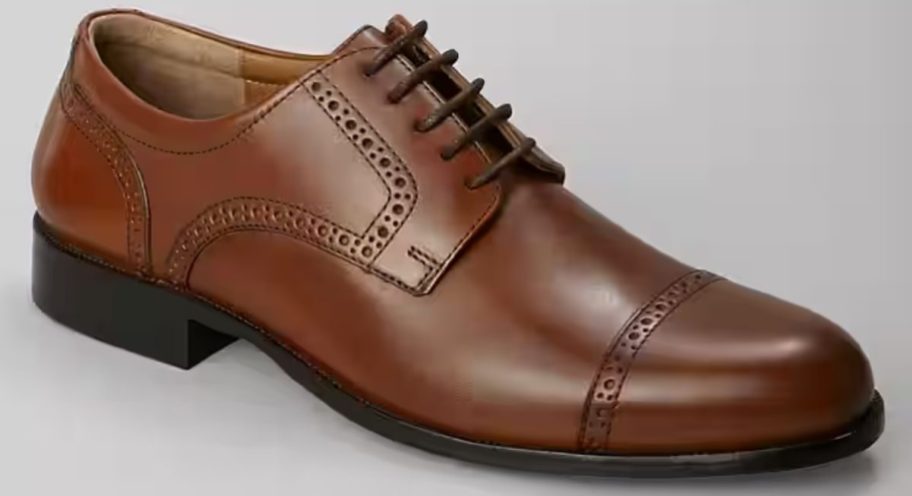 A Jos A Bank Dress Shoe