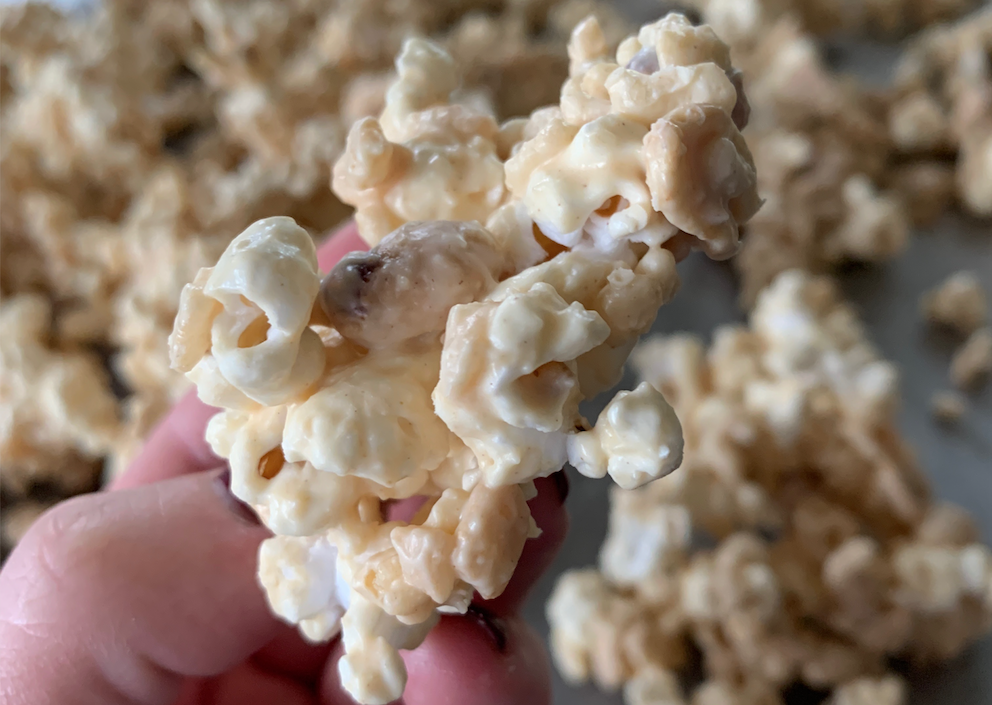 The BEST sweet popcorn you'll ever have in your life