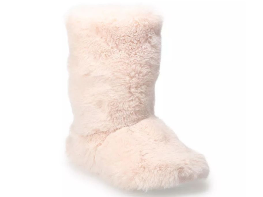 A tall fur boot slipper