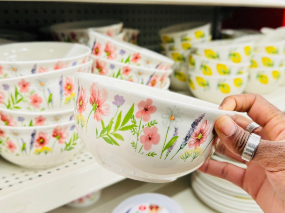 hand holding Royal Norfolk Wildflower Stoneware bowls