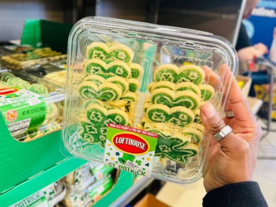 Aldi Lofthouse St. Patrick's Cookies