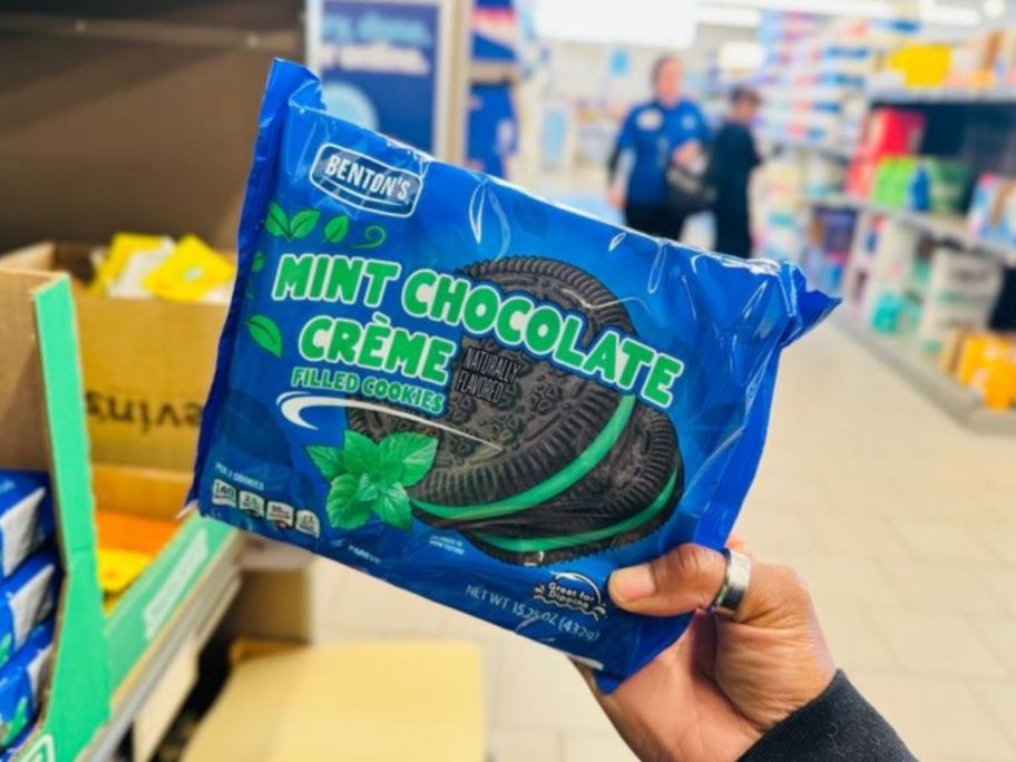 Aldi Benton's Mint Chocolate Creme Cookies