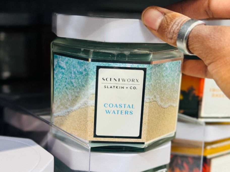 Scentworx Coastal Waters 14.50z Candle on a Walmart shelf