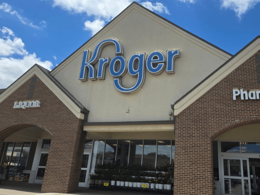 front entrance of kroger store