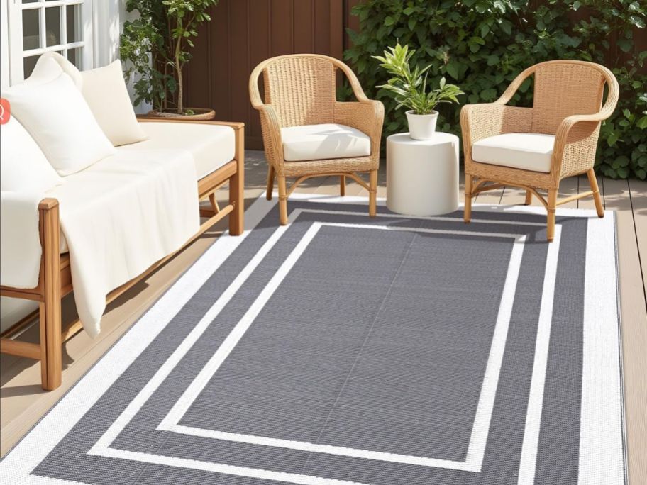 Outdoor Rug with a rectangle pattern on a patio