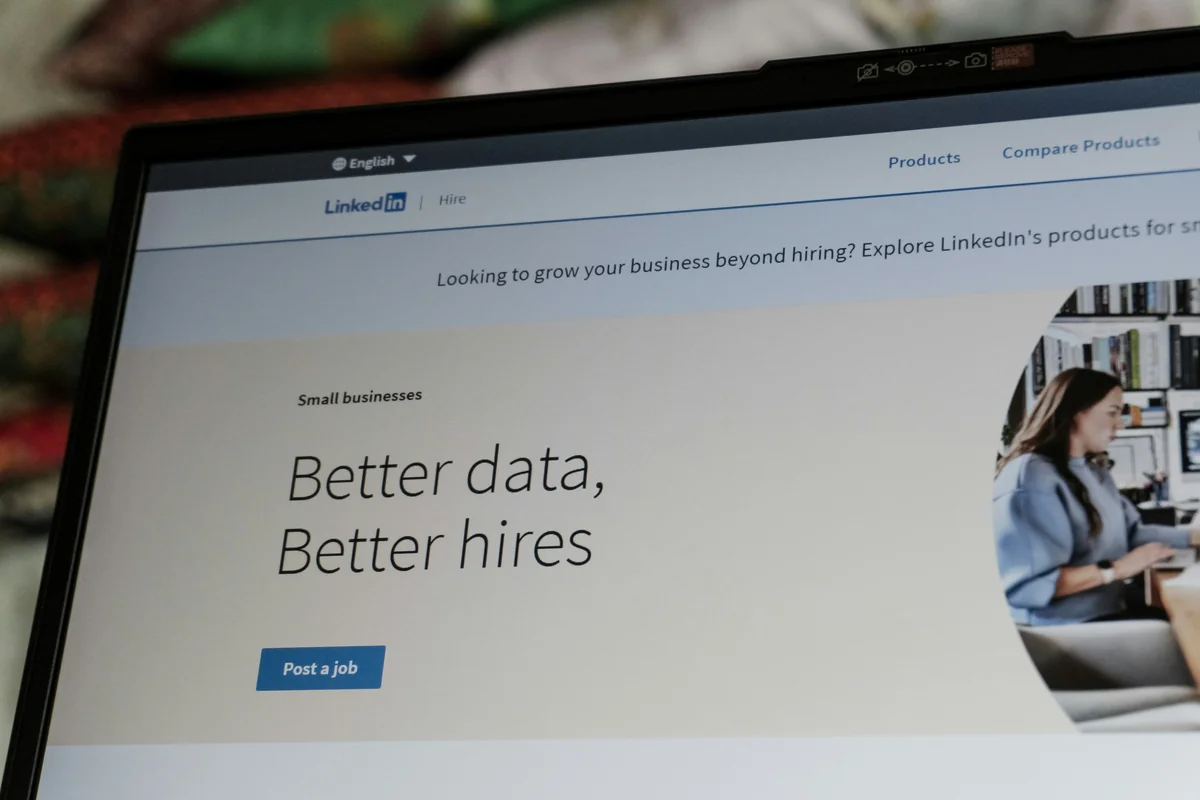 Linkedin website displaying 'better data, better hires' slogan. - exclusive software license discounts for small businesses